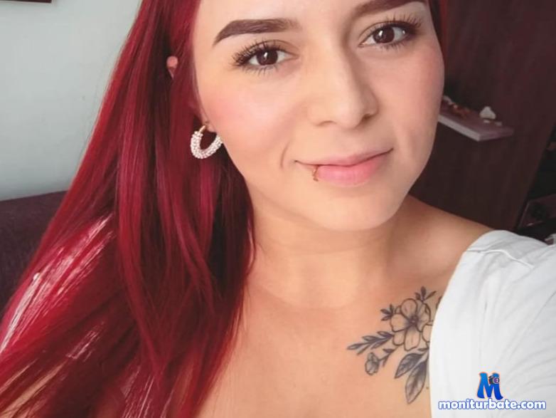 nathalie-fox camsoda livecam performer profile