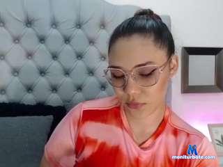 keniarousse Camsoda performer 