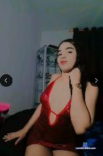 valery-robertss18 Camsoda livecam show performer room profile