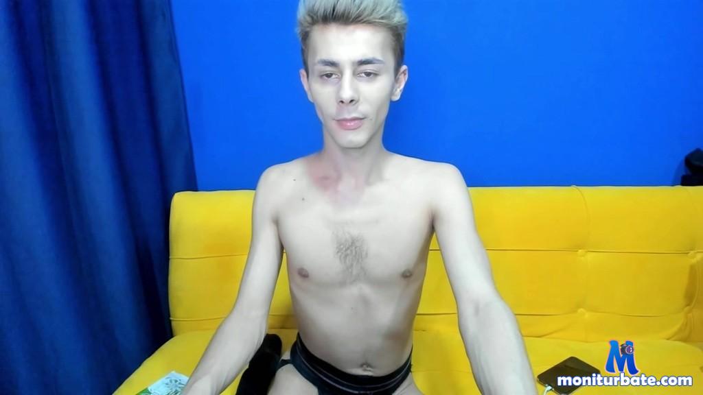 aaron-krich Camsoda performer petite blonde teen