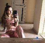 sunnyswan Camsoda livecam show performer room profile