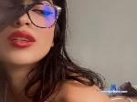 chloe-roosse Camsoda livecam show performer room profile