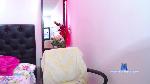 sweet-bright Camsoda livecam show performer room profile
