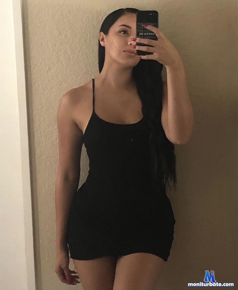 umbreonx camsoda livecam performer profile
