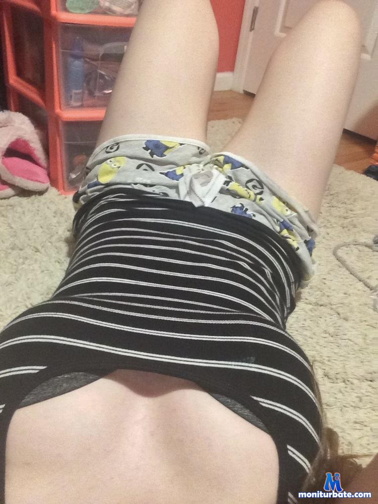 bitemylip camsoda livecam performer profile