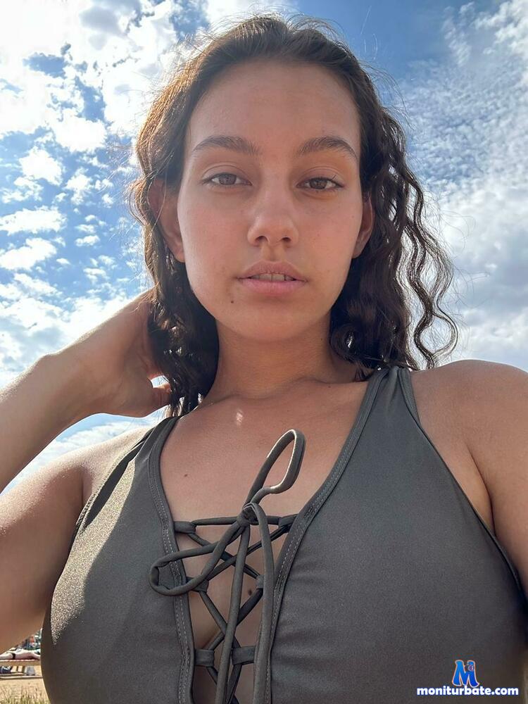 evelihau Camsoda performer 
