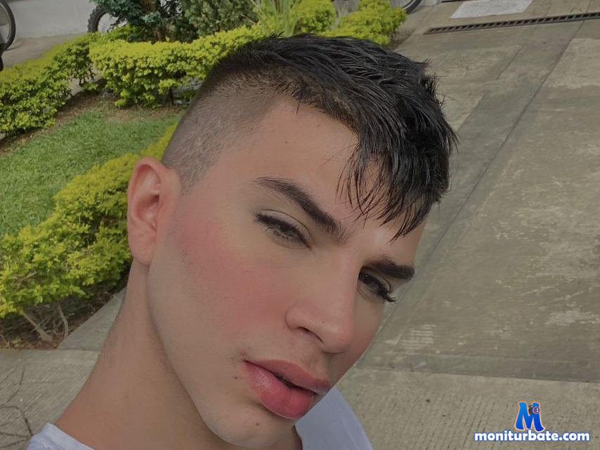 damoncolin camsoda livecam performer profile