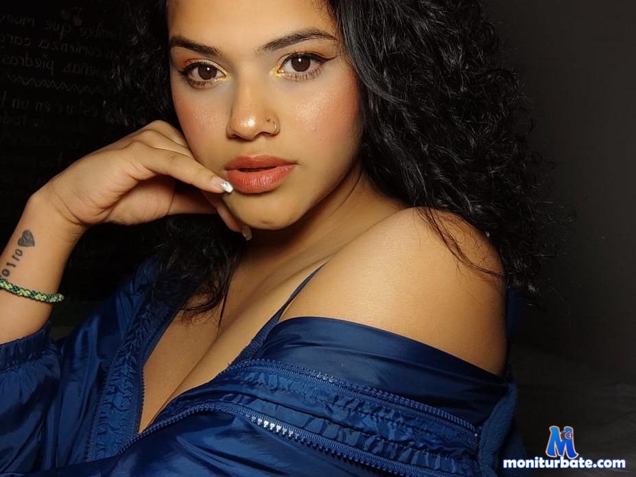 atenajb camsoda livecam performer profile