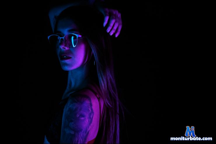 alicebuffy camsoda livecam performer profile