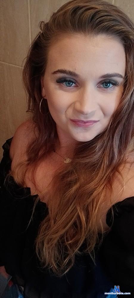 lisadreamx camsoda livecam performer profile
