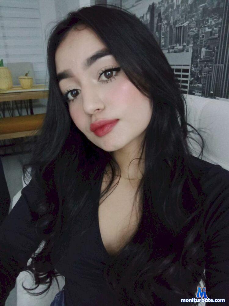 liilyvega Camsoda performer 