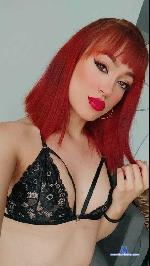 april-collins Camsoda livecam show performer room profile