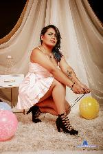 angiesweett Camsoda livecam show performer room profile