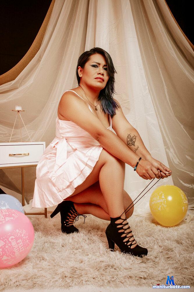 angiesweett camsoda livecam performer profile
