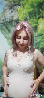 alissonone Camsoda livecam show performer room profile