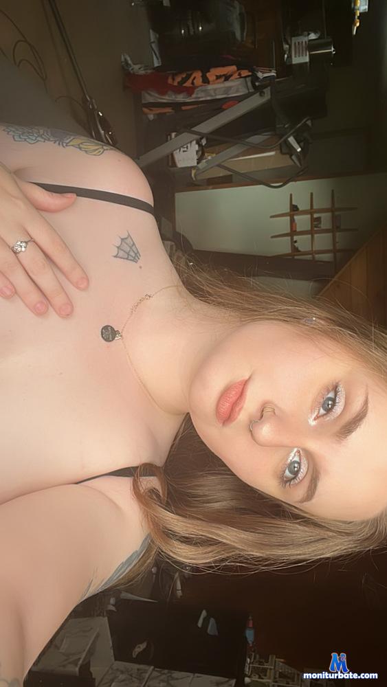 missa666 camsoda livecam performer profile