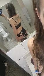 aliceashley Camsoda livecam show performer room profile