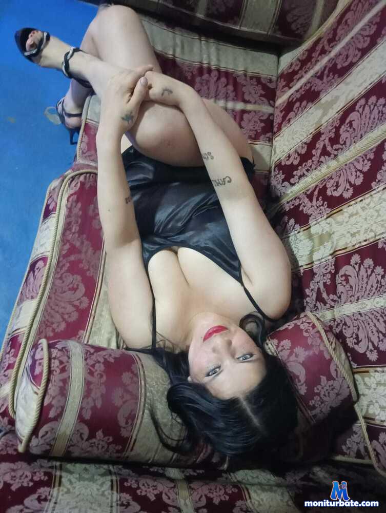 shantall-milf Camsoda performer 