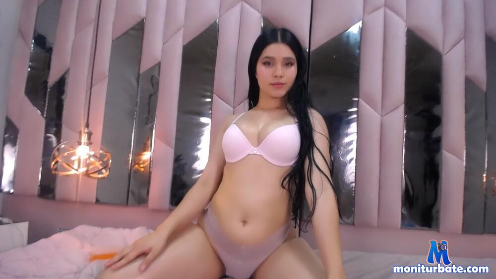 emmathommpson Camsoda performer 