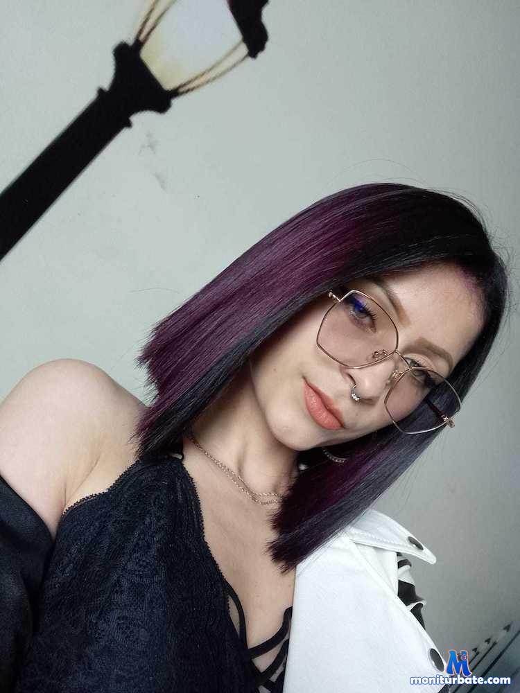 gisell-price camsoda livecam performer profile