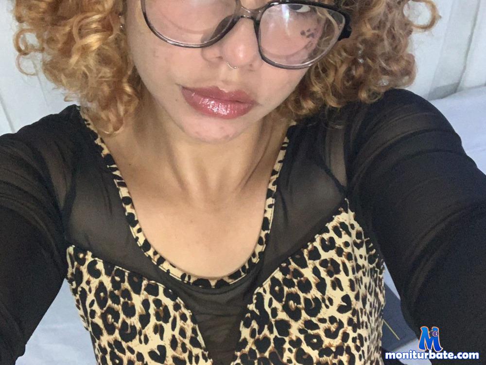 phillie-sam camsoda livecam performer profile