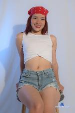 electra-baker Camsoda livecam show performer room profile