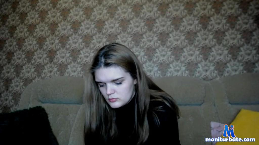 little-trinitty camsoda livecam performer profile