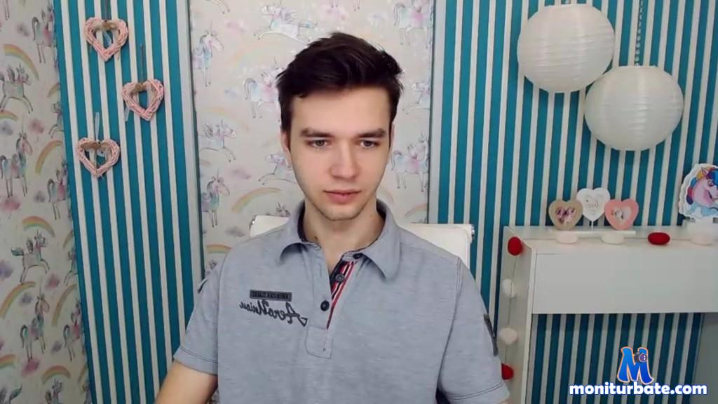thomasprise Camsoda performer feet fetish teen college