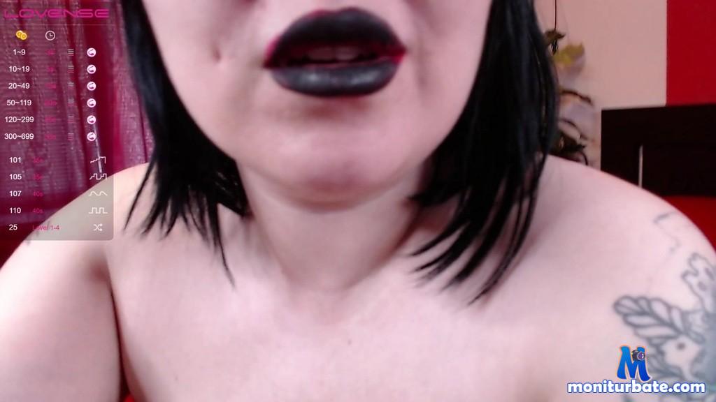 wicked-lola Camsoda performer big-tits curvy fetish toys anal dildo lush big-ass squirting bbw bondage