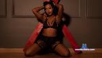 lena-lewis Camsoda livecam show performer room profile