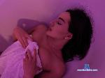 leilaflower Camsoda livecam show performer room profile