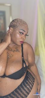 mzcakz702 Camsoda livecam show performer room profile