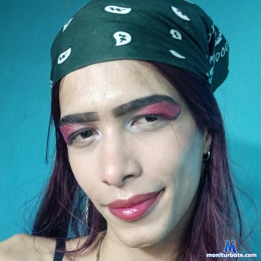 quentil-sweet Camsoda performer 