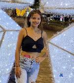 zoe-taylorr Camsoda livecam show performer room profile