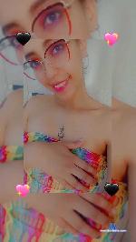 alisha-prada Camsoda livecam show performer room profile