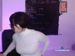 emoxbunny Camsoda livecam show performer room profile