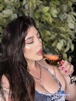 selena-bakeer Camsoda livecam show performer room profile
