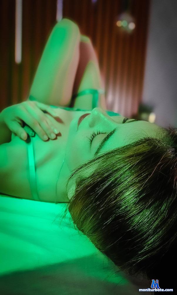 sexyyrosse camsoda livecam performer profile