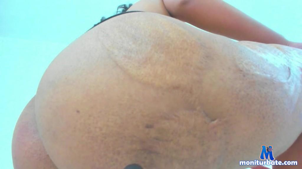zafiro-rose camsoda livecam performer profile