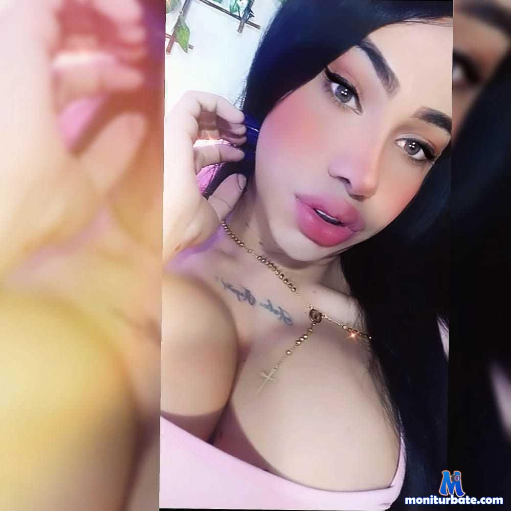 danielaselvaofficial Camsoda performer 