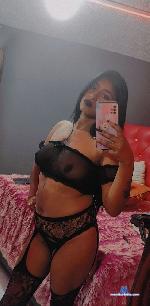 cintia08 Camsoda livecam show performer room profile