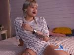 caradelfloren Camsoda livecam show performer room profile