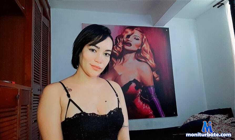 dulceass camsoda livecam performer profile