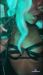 pleasenaiade Camsoda livecam show performer room profile