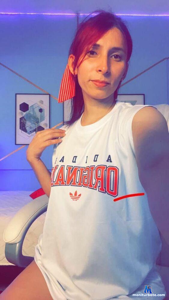 amy-roller camsoda livecam performer profile