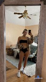 anicholson1114 Camsoda livecam show performer room profile