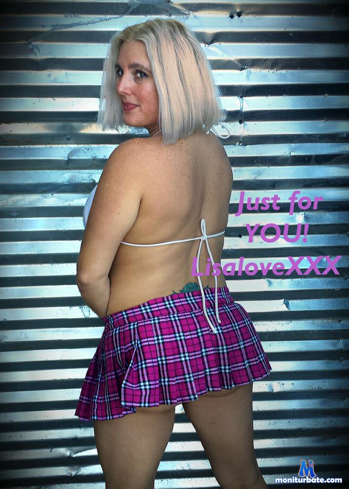 lisalovexxx camsoda livecam performer profile