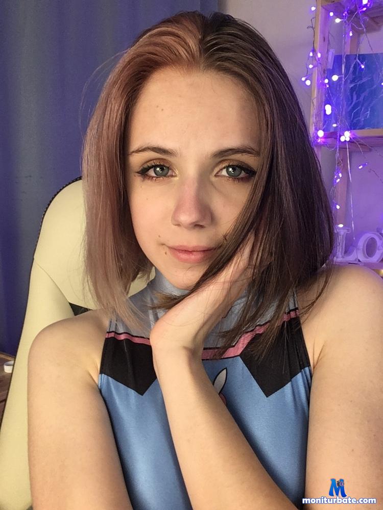 ninaskya camsoda livecam performer profile