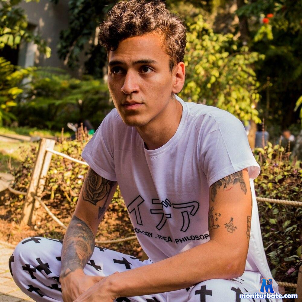 damian-capone camsoda livecam performer profile
