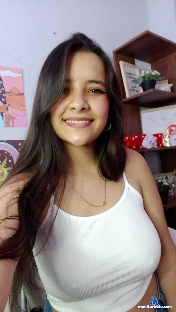 cutesammy18 camsoda livecam performer profile